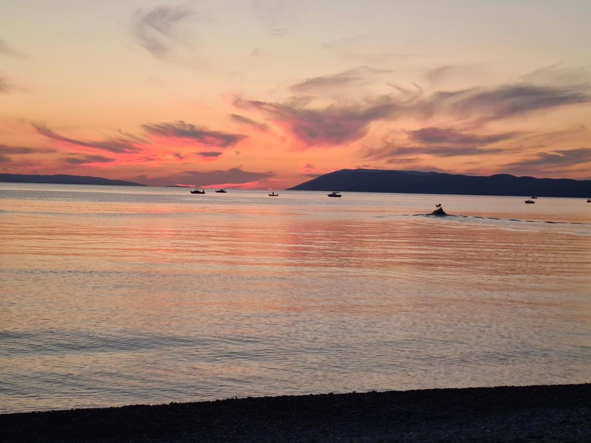 Villa Goda Tučepi エクステリア 写真